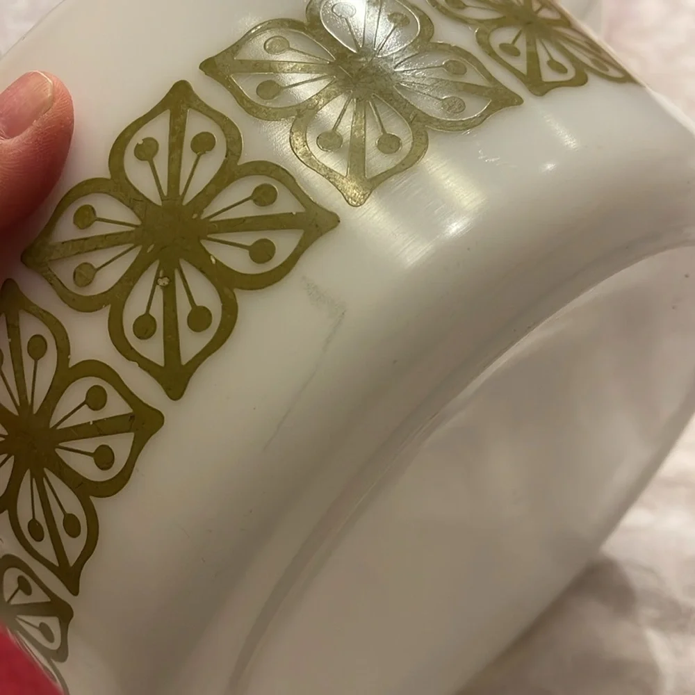 Vintage Pyrex  475-b 2.5 QT casserole dish ovenware USA